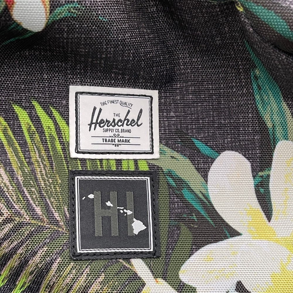 Herschel Supply Company Black Tropical Backpack So cute and RARE Herschel - Picture 2 of 6